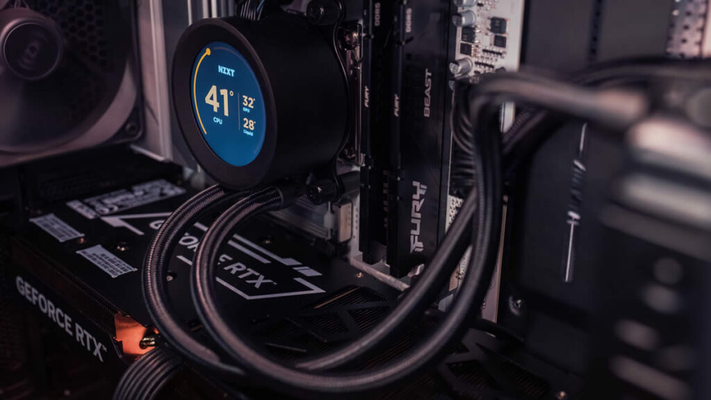 Werken als zzp en gamen voor ontspanning op 1 krachtige PC